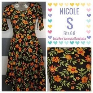 LuLaRoe Nicole Dress Small NWT Floral